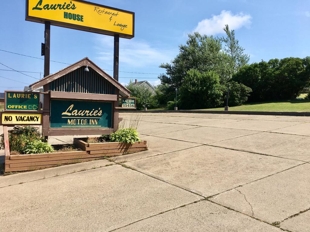 Laurie'S Inn Chéticamp Zewnętrze zdjęcie